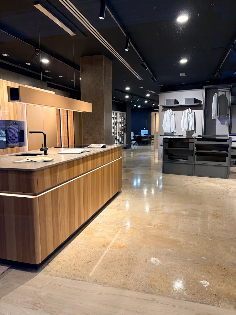 Detalle Showroom Bizán 4