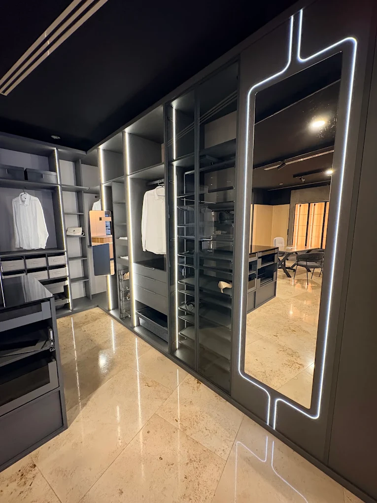 Detalle Showroom Bizán 5
